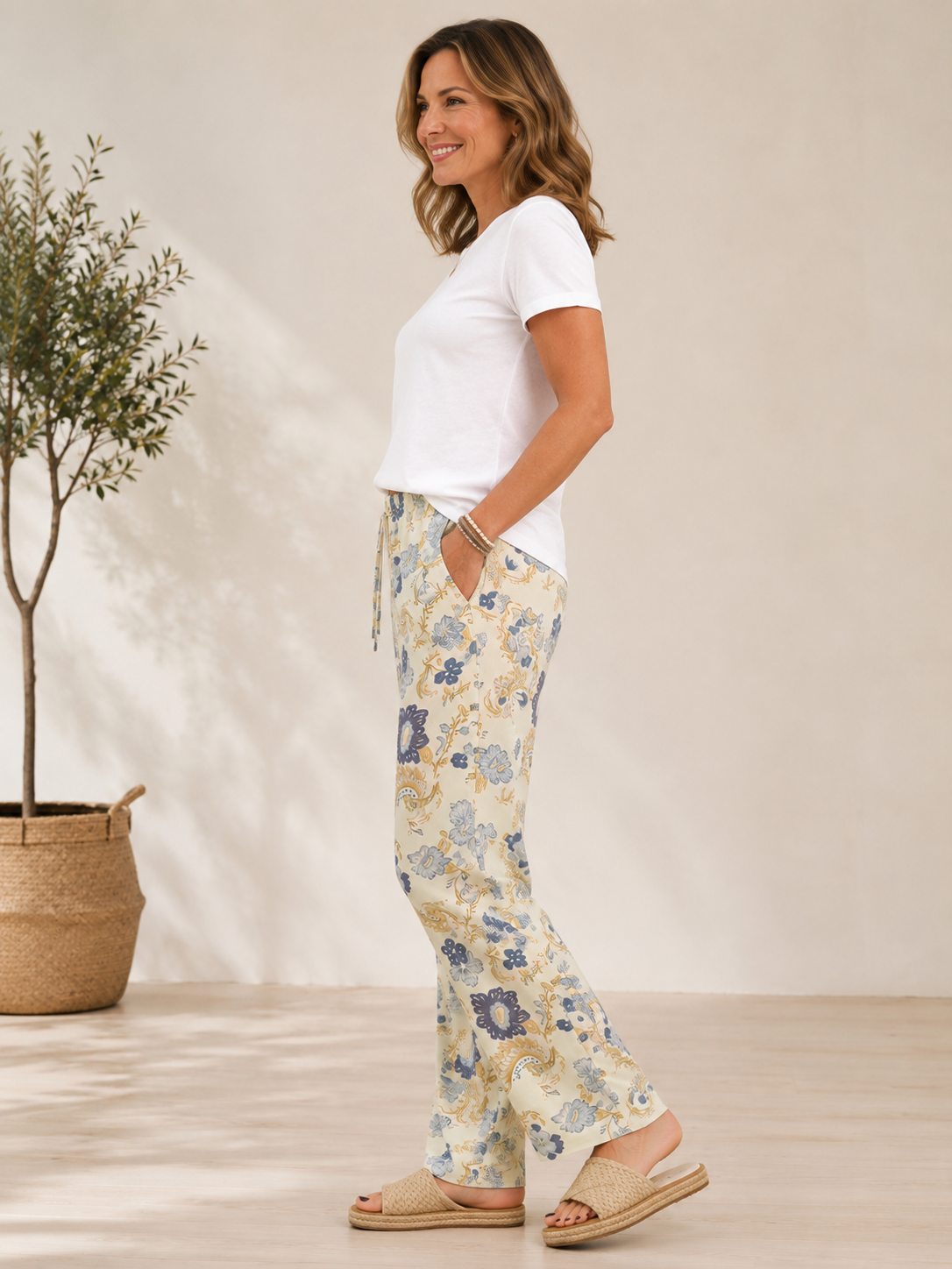 Pantalón estampado + camiseta de regalo